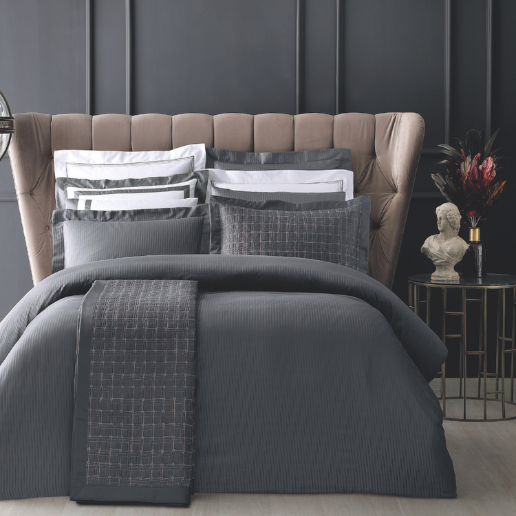Valeron Linea | Luxury Bedding