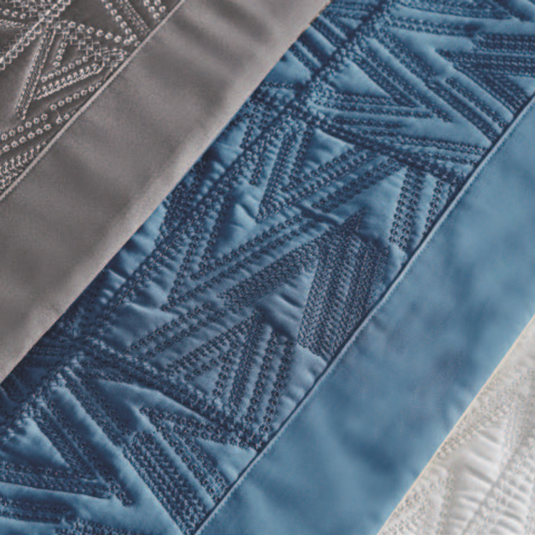 Valeron Valogo | Luxury Bedding