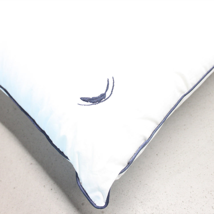 Alternative Feather Pillow